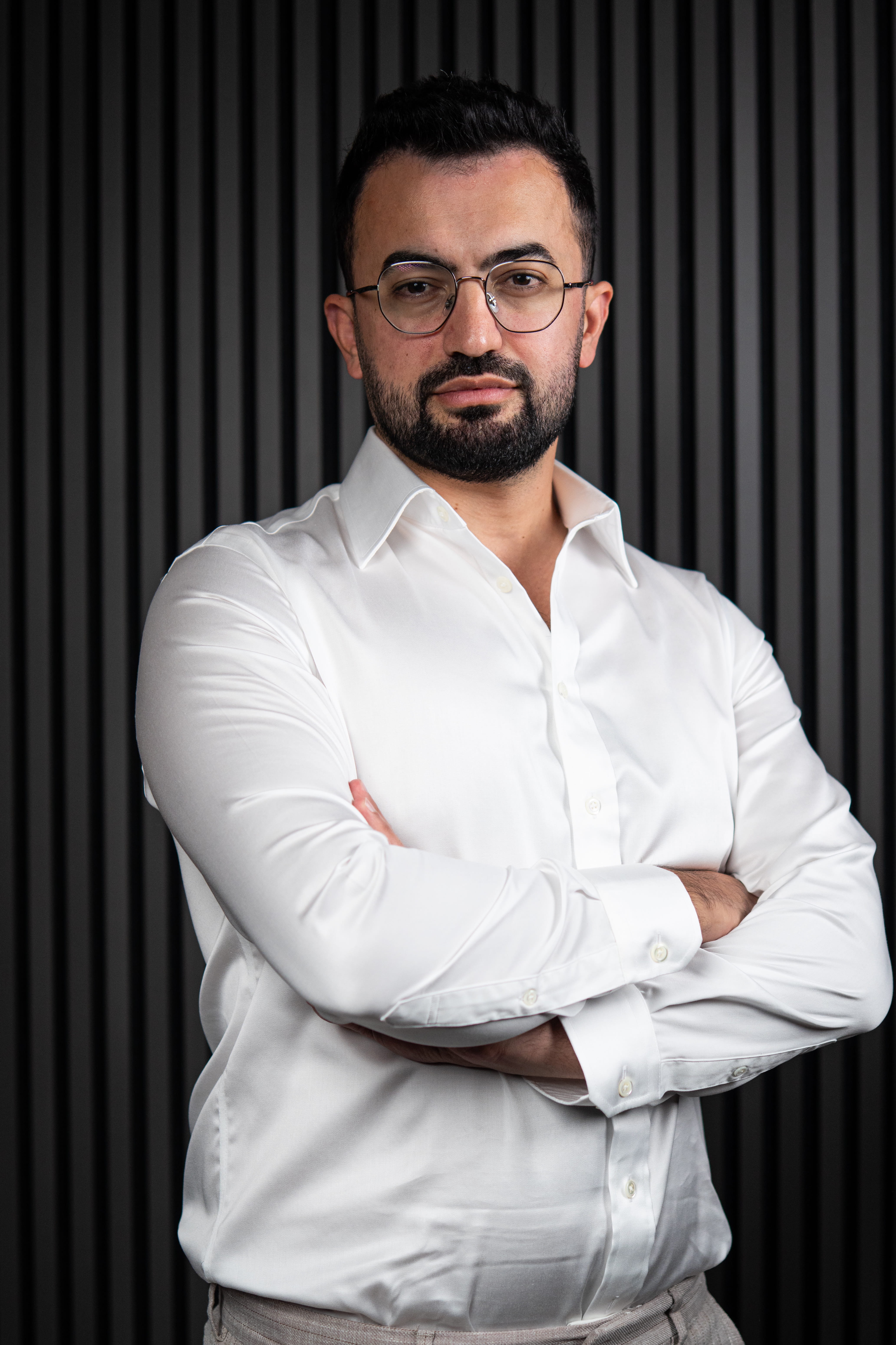 Dr. Mustafa Önal — Board-Certified Plastic Surgeon
